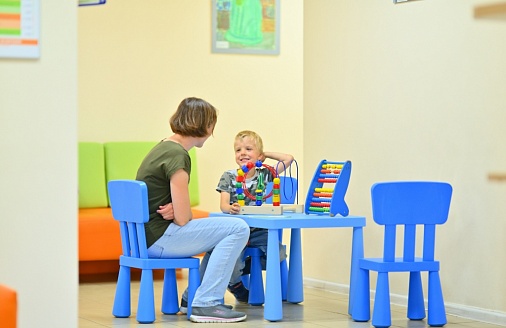 area for children on Novoslobodskaya