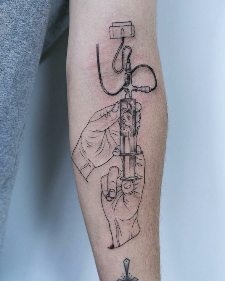 Paper clip tattoo sketch